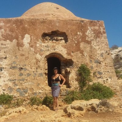 Διαμερίσματα Έλενα Αλμυρίδα