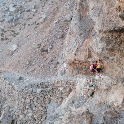 Διαμερίσματα Έλενα Αλμυρίδα