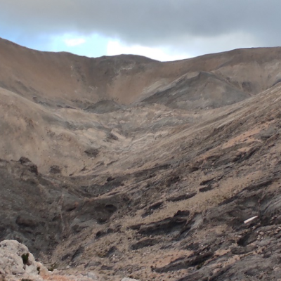 Διαμερίσματα Έλενα Αλμυρίδα